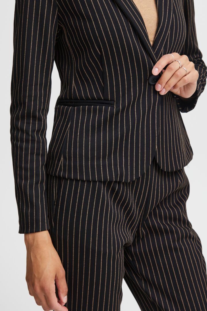 Check Blazer