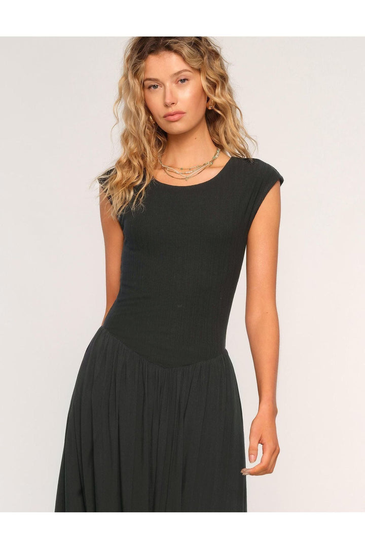 Mora Dress