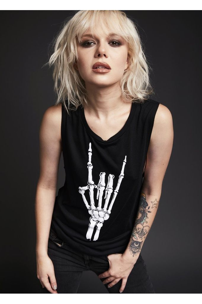 Skeleton Hand Skull Tank